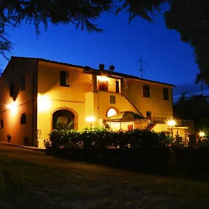 tenuta-santa-chiara.it-tuscanyhotel.com/