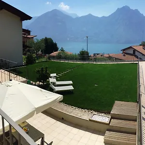 anna-apartments.it-lombardy.com/
